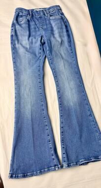 Free People We The Free CRVY Curvy Fit Pull-On Bell Bottom Flare Jeans XS Blue